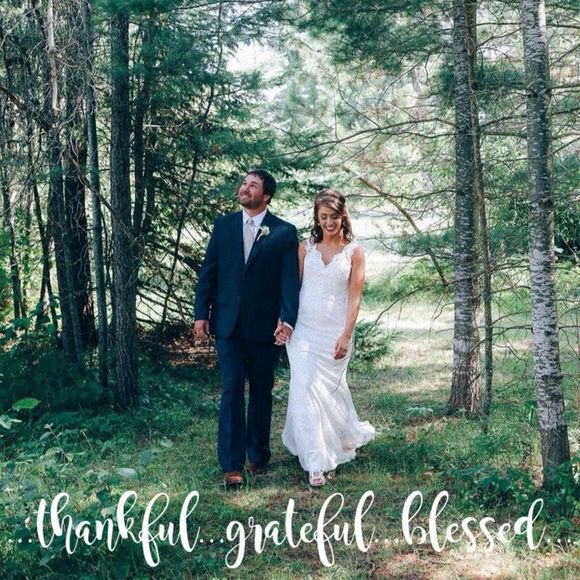 Meet your Posher, Kelsey - Picture 1 of 1